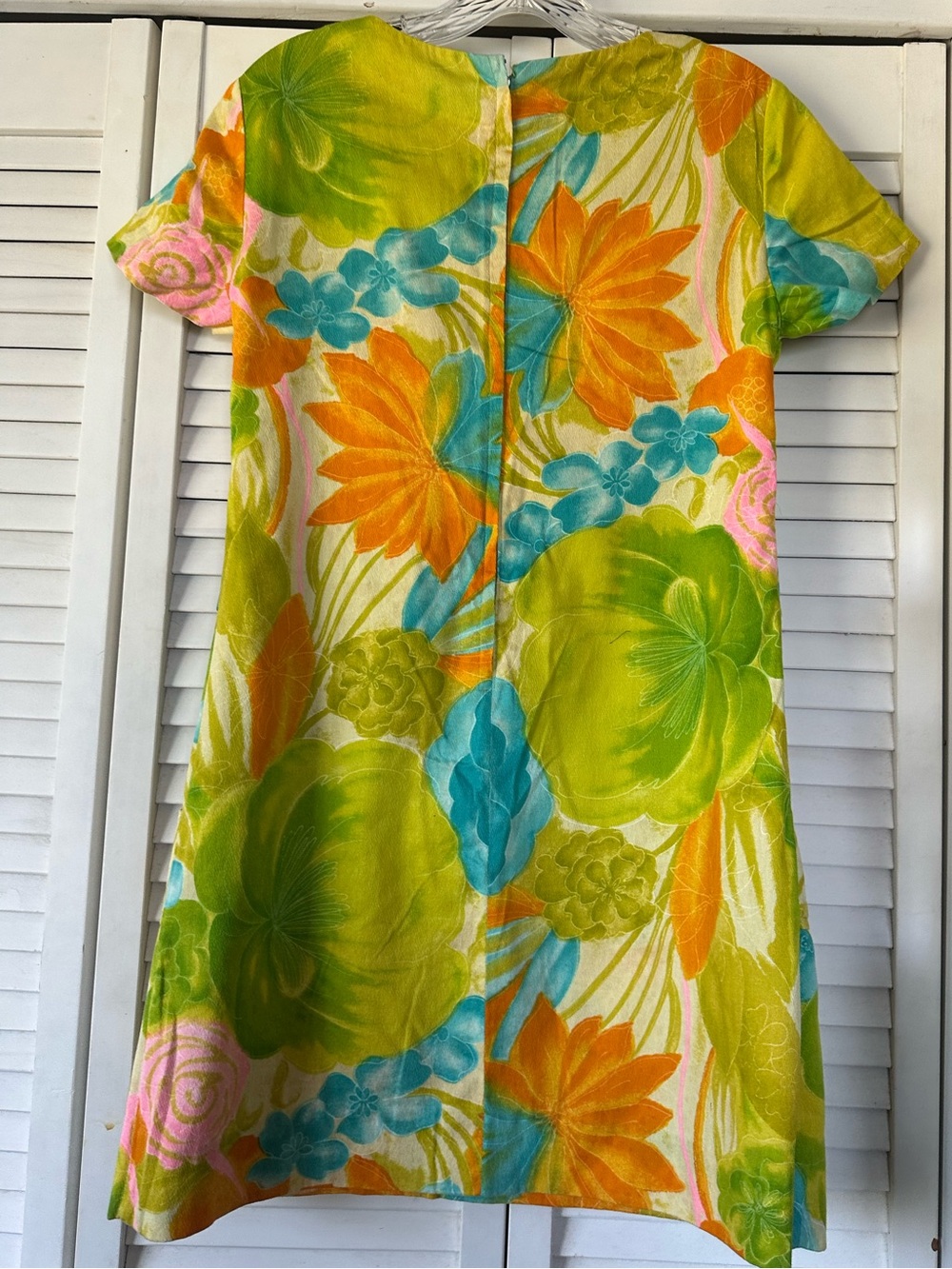 Vintage 60s Tropical Floral Short Sleeve Handmade Shift Dress — Bright Multi - Picture 2 of 7